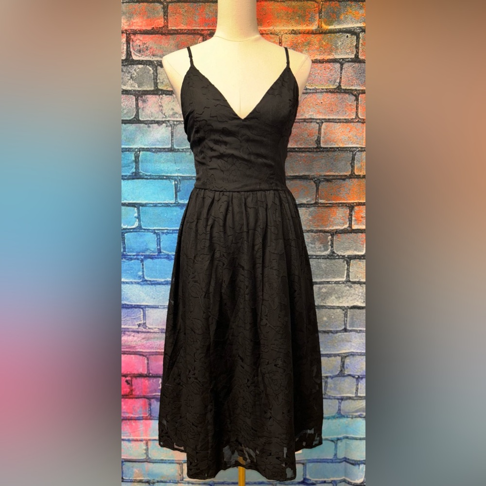 Cupshe Black Sheer Floral A-Line Midi Dress